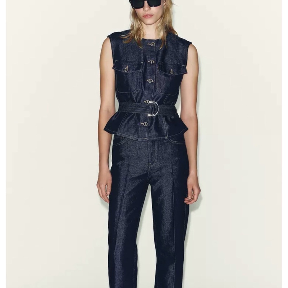 SET Z1975 DENIM BELTED VEST AND LEG MID-RISE CREASED JEANS